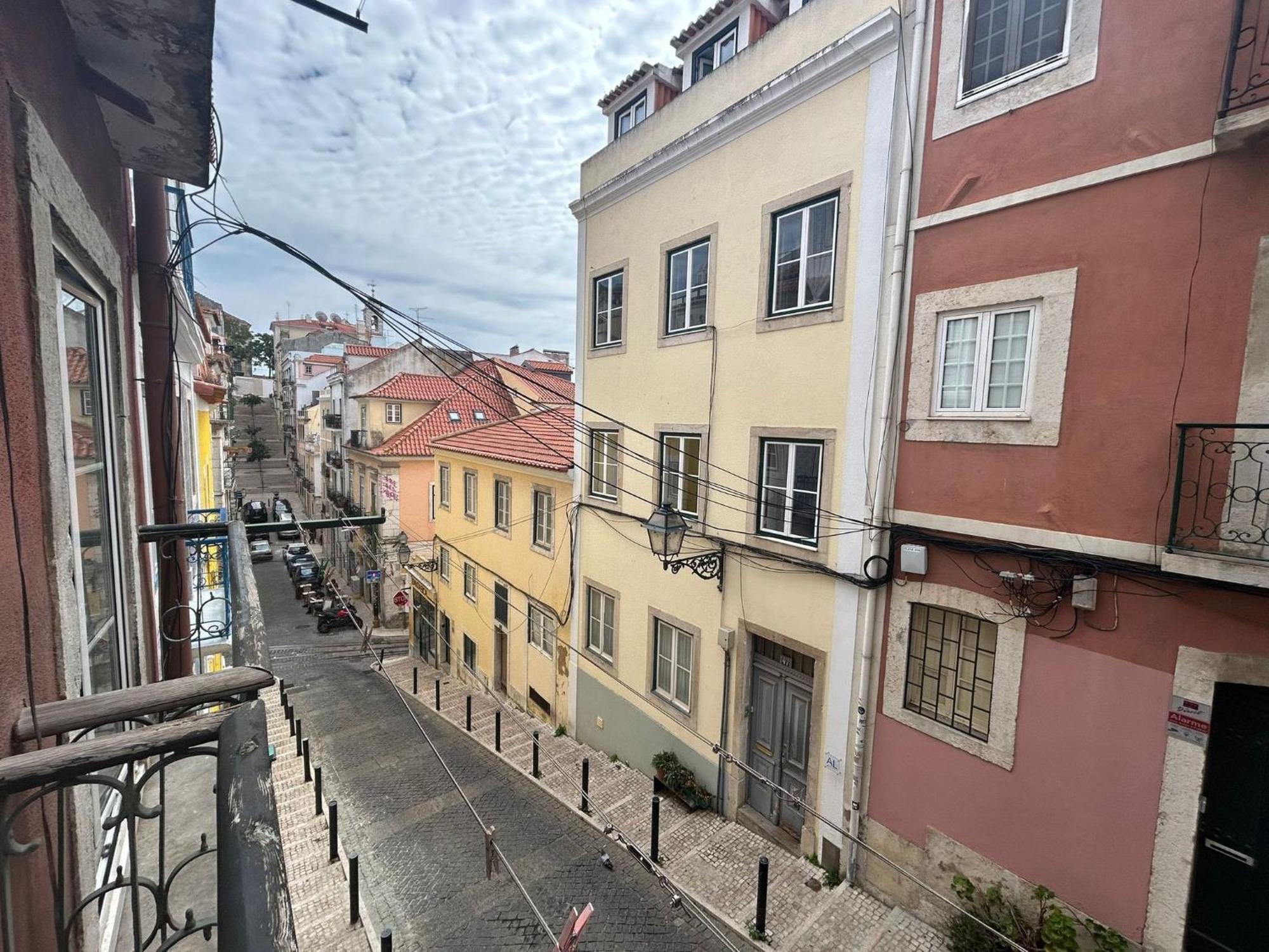 Typical Bica Apartment Lisboa Exterior foto